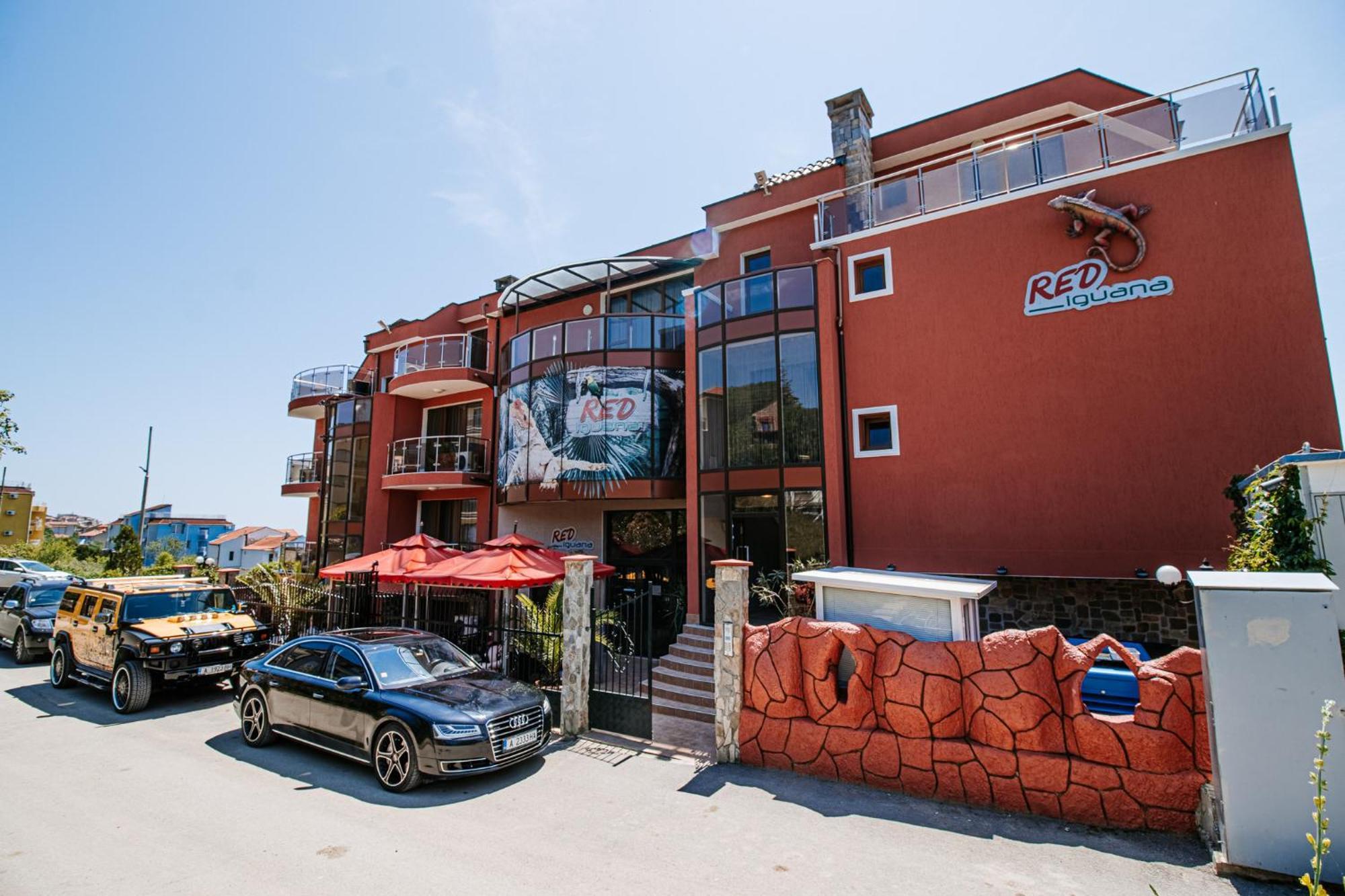 Red Iguana Hotel Sveti Vlas Exterior photo