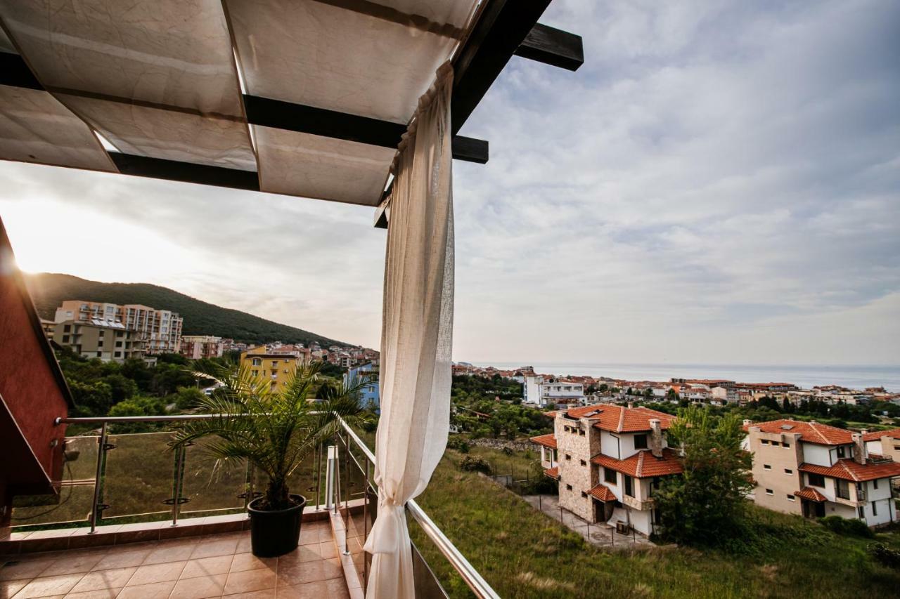 Red Iguana Hotel Sveti Vlas Exterior photo